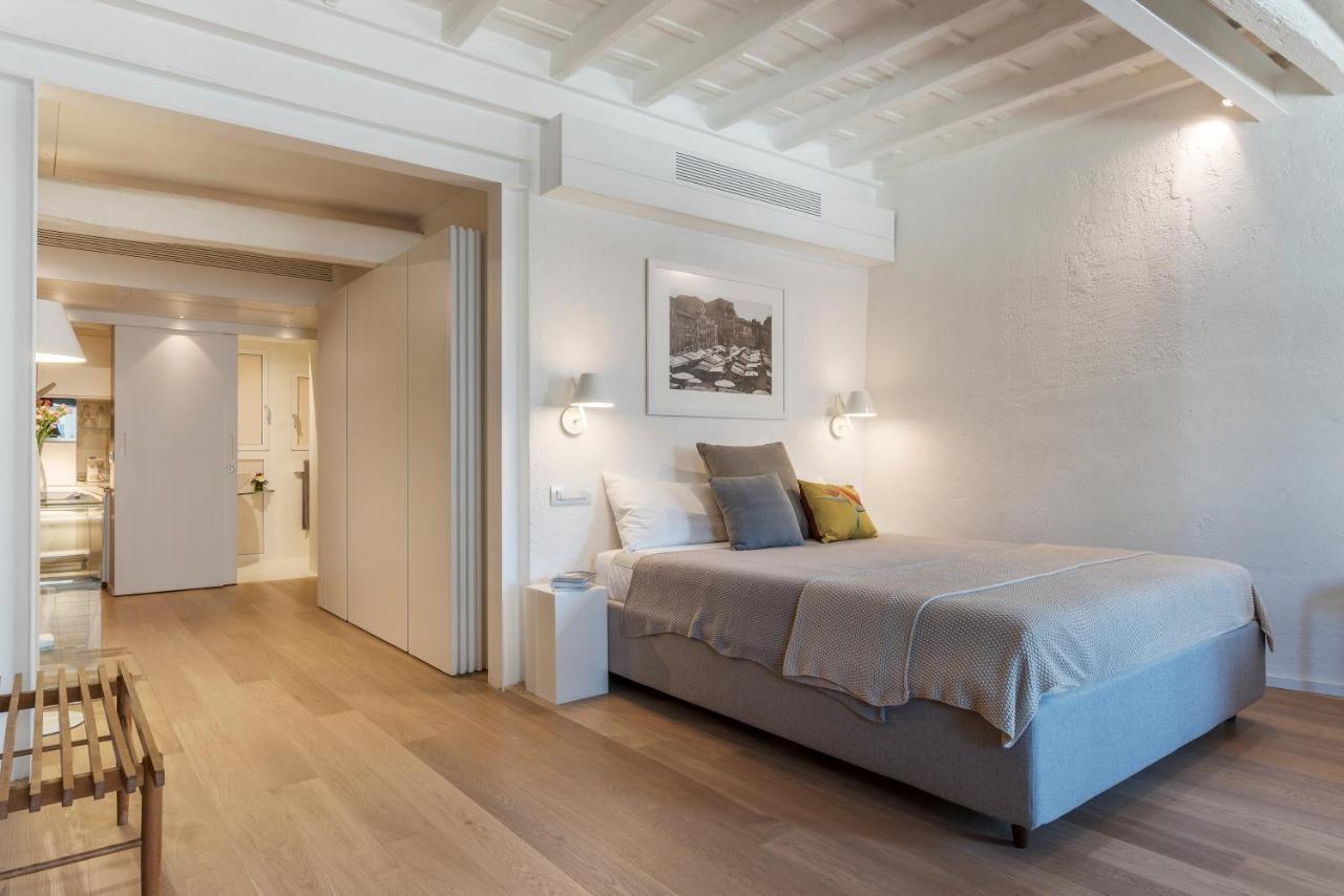 Campo De' Fiori - Charme Holidays Apartamento *